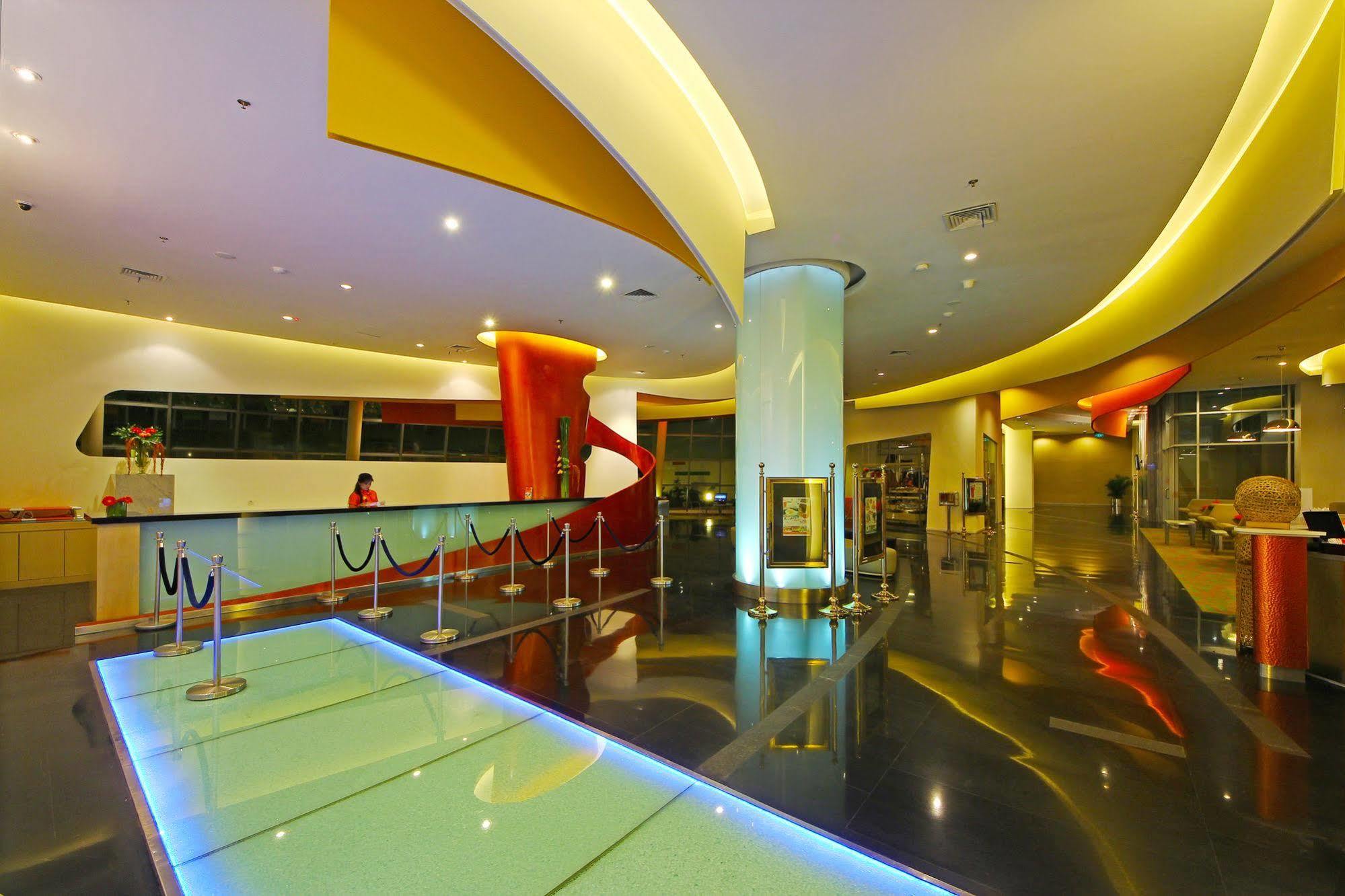 Pop! Hotel Festival Citylink Бандунг Екстер'єр фото